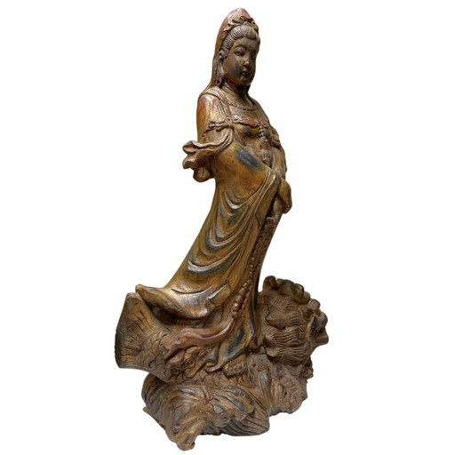 Guanyin monumental de madera antigua sobre dragón - 81 cm - Dinastía Qing