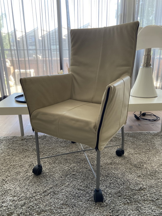 Image 1 of 2x Montis fauteuils op wielen in beige 