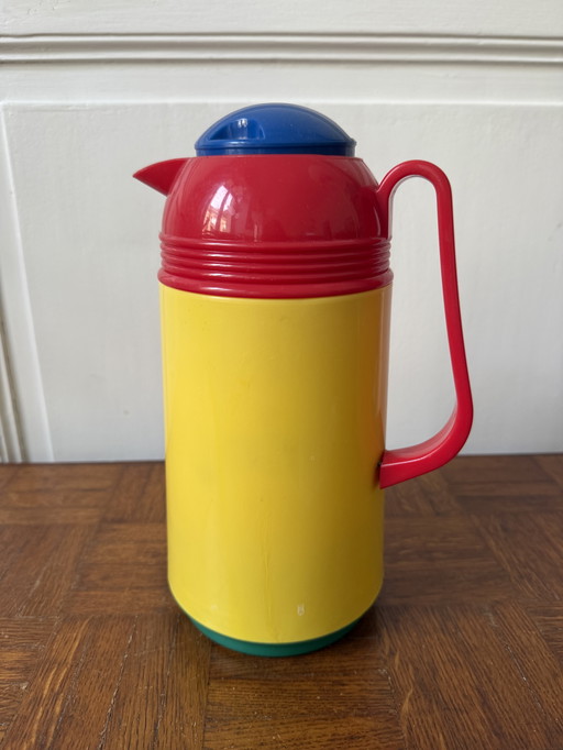 termo de plástico de colores