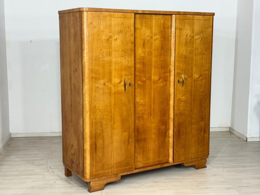 Armoire style années 50 / Meuble en bois / Placard à linge / Armoire de chambre vintage