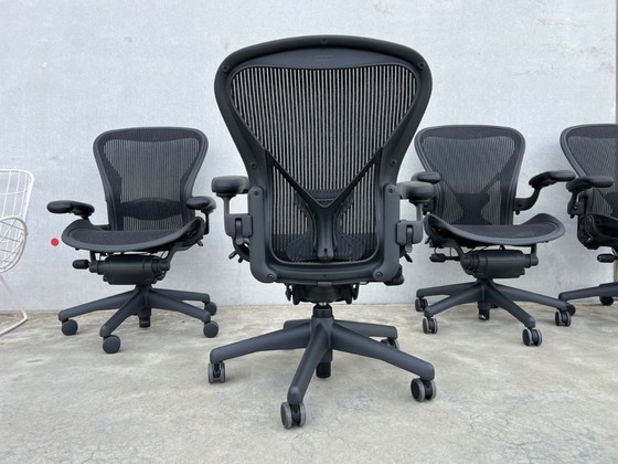 Image 1 of 4x sedie girevoli Herman Miller Aeron modello B