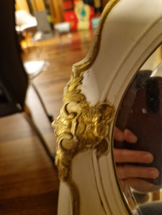 Image 1 of Specchio da parete ovale antico