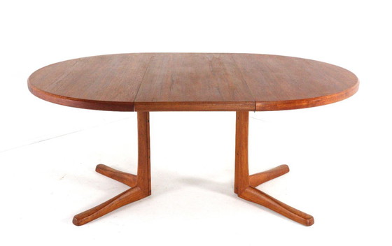 Image 1 of Tavolo da pranzo rotondo estensibile McIntosh 2x in teak vintage