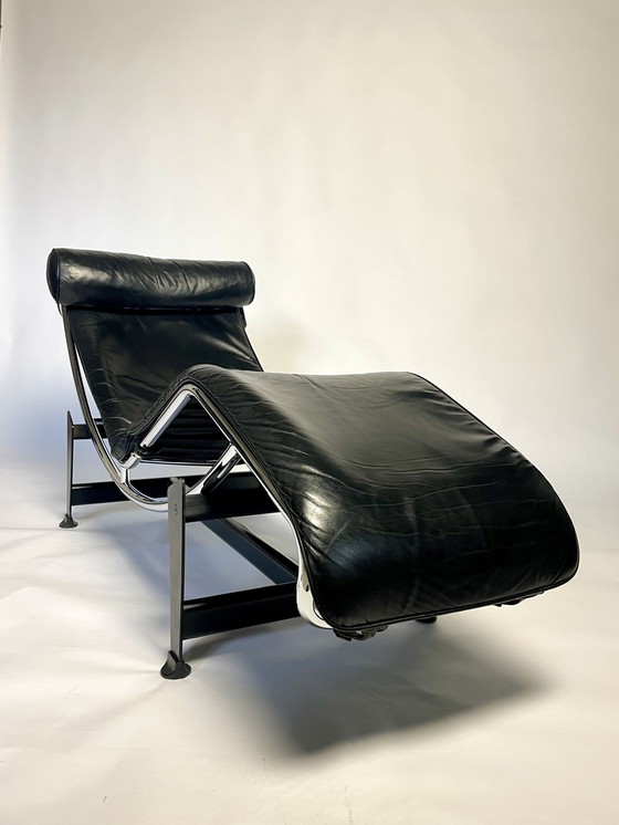 Image 1 of Le Corbusier LC4 Replica