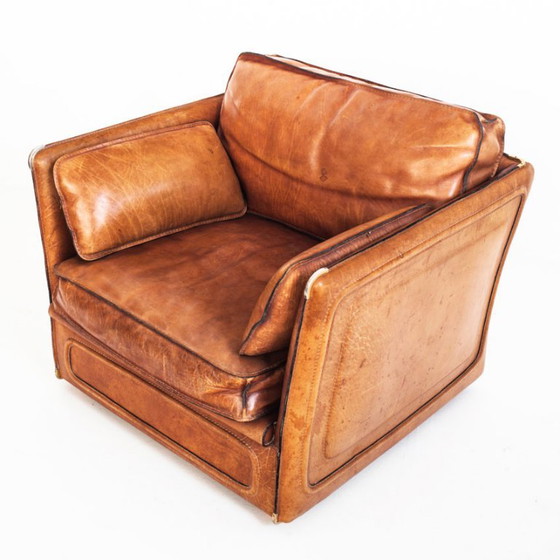 Fauteuil Club Vintage de Roche Bobois. Cuir de buffle camel. France, années 1980. – Leather (photo 6 of 19)