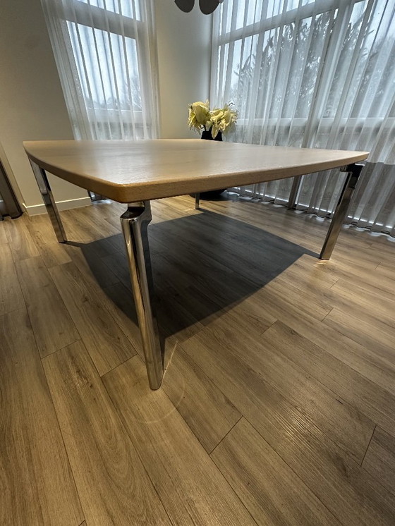 Image 1 of Leolux Dining table organic shape large