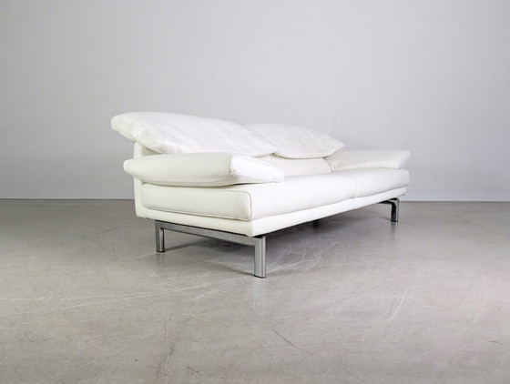 Image 1 of La Nuova Casa Italia de tres plazas Who's Perfect Sofa Couch Galileo