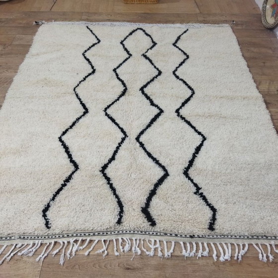 Image 1 of Diamond Berber Rug – Diamant Berbertapijt | Moroccan Wool Rug | 215 × 183 cm