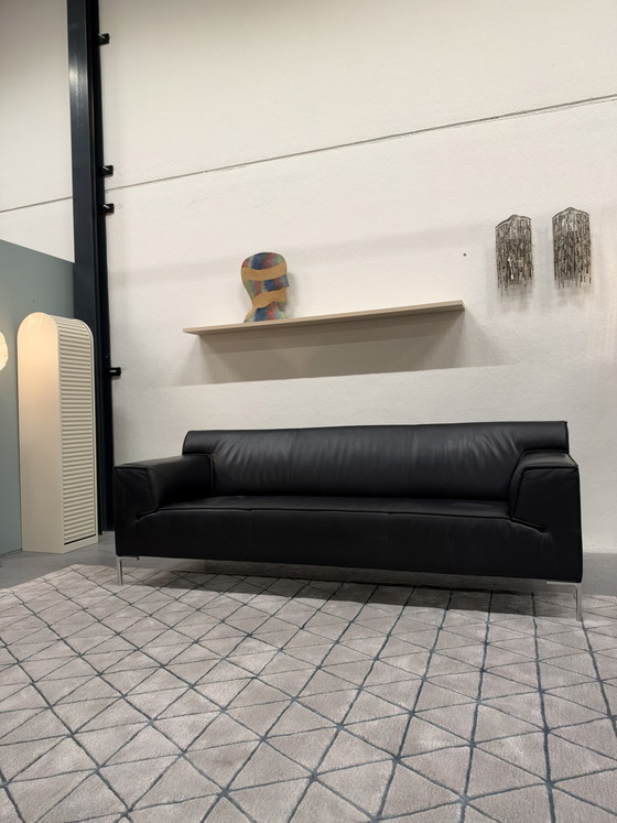 Design on Stock Bloq 3-Sitzer schwarzes Leder, 3-5 Sitzer Sofas (Foto 5 von 9)