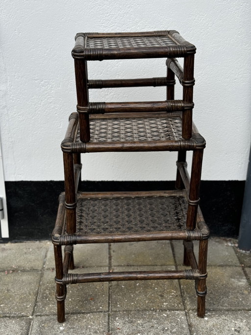 Vintage set van Manou Nesting Tables