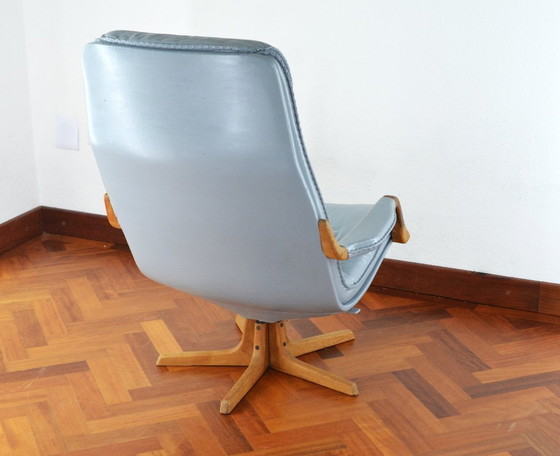 Image 1 of Swivel armchair Berg C90 Denmark 1970s