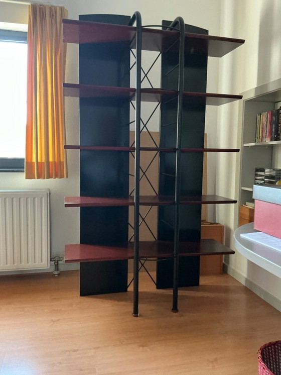 Image 1 of Samenhorende boekenrek, bureau en stoel van Ligne Roset. Gekocht bij Interieur Plus Peer.