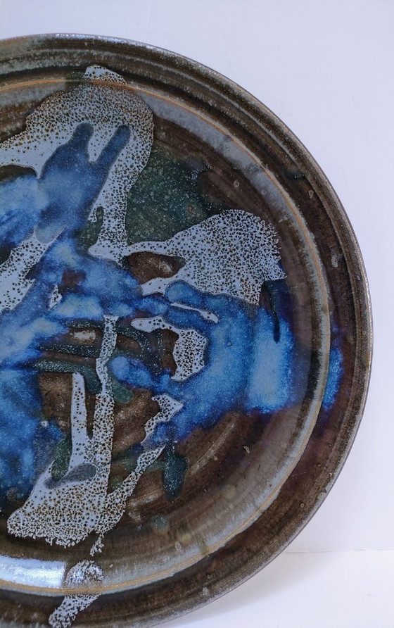 Image 1 of Steingutteller, die signierte Markierung