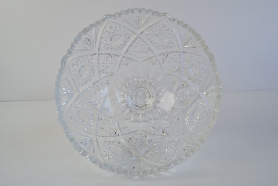 Image 1 of Élégante coupe en cristal taillé Tchécoslovaquie, 20e siècle