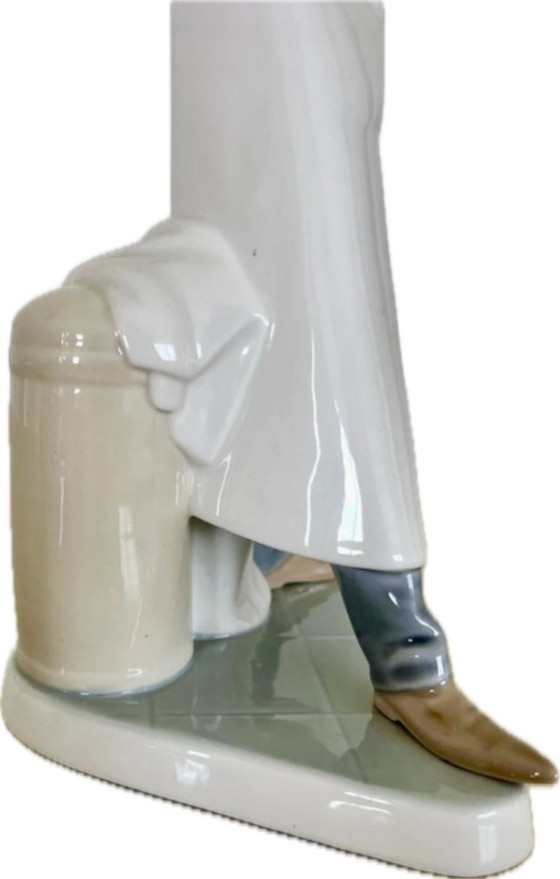 Lladró Doctor Figur Artikelnummer: 01004602 – Dekorative Objekte, Porcelain (photo 4 of 9)