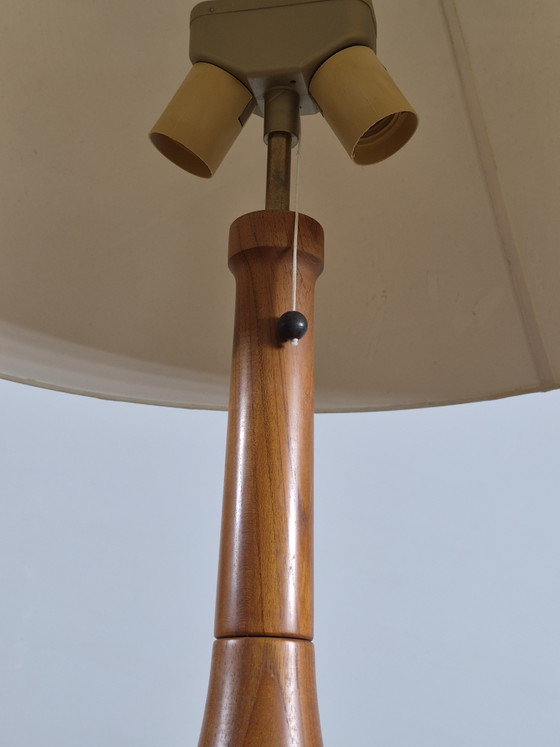 Danish Vintage Mid Century Teak Table Lamp Scandi – Brass, Wood (photo 9 of 15)