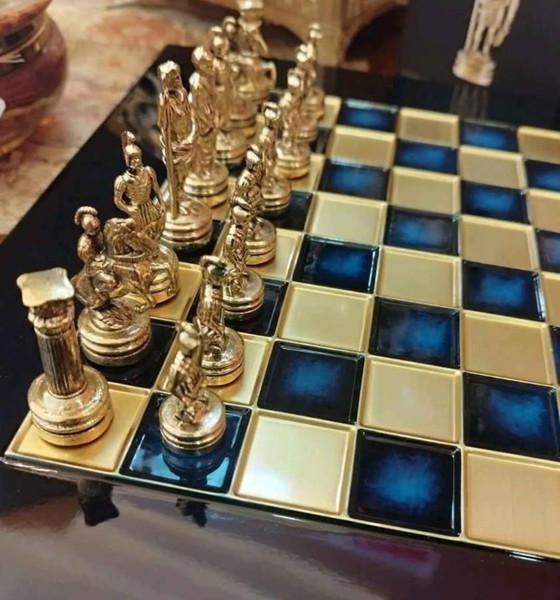 Image 1 of Manopoulos Griekenland schaakspel met schaakbord en certificaat