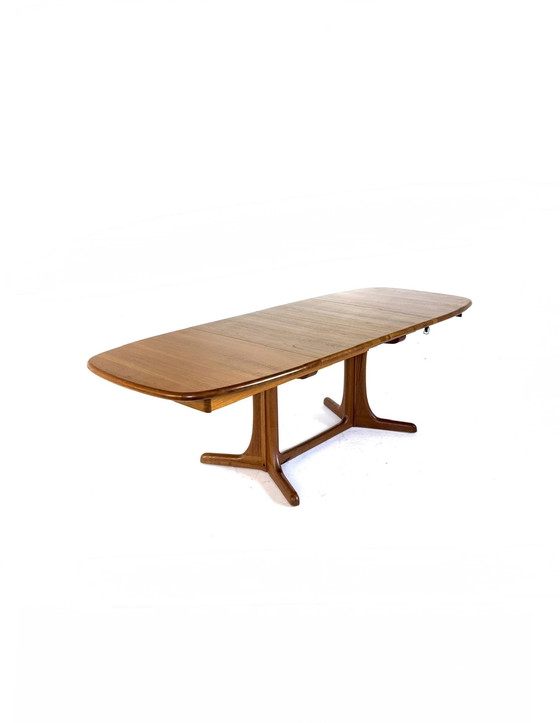 Image 1 of Vintage XXL extendable dining table, Glostrup Møbelfabrik '70