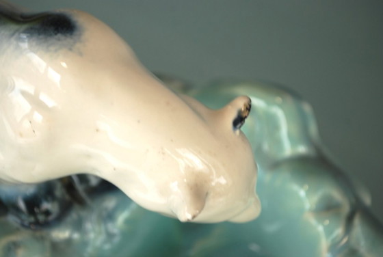 Image 1 of Bol Art Déco en forme d'ours polaire de Ditmar Urbach, sculpture en céramique tchécoslovaque des années 1930