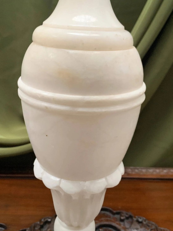 Table lamp. White marble. (photo 3 of 7)