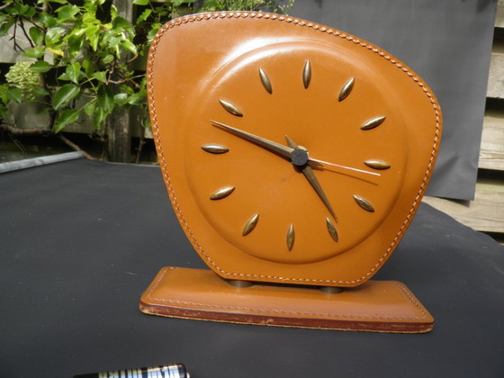 Orologio da tavolo vintage in pelle – Metallo (photo 4 of 5)