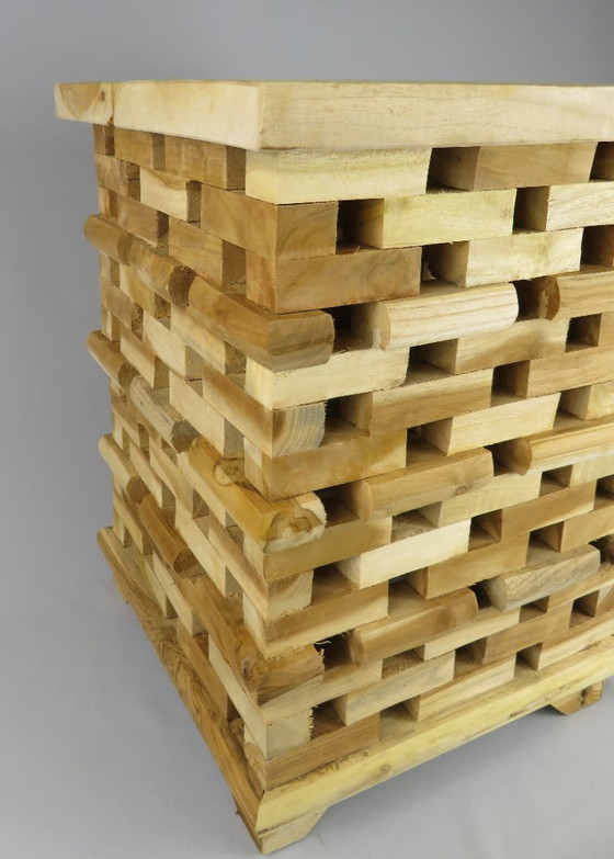 Image 1 of Sgabello/tavolino in teak realizzato a mano