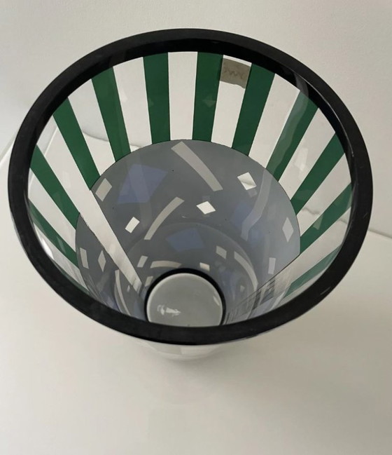 Image 1 of Icónico Saqqarah Vaas – Egizia x Sottsass Associati, 1995 (diseño de Nanae Umeda)