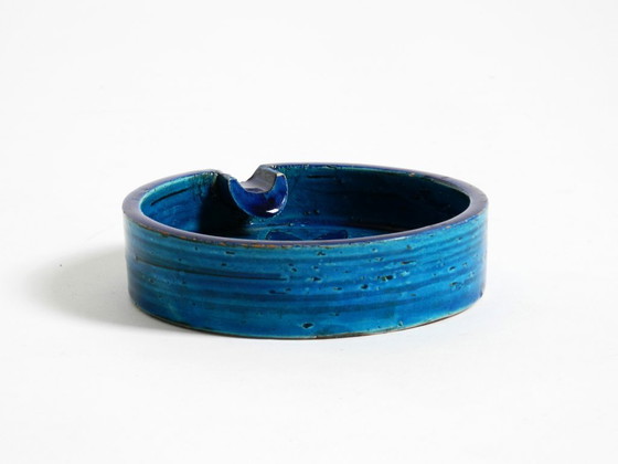 Precioso cenicero de mesa de cerámica Rimini Blu de los años 60, diseñado por Aldo Londi para Bitossi, Italia. (photo 5 of 9)