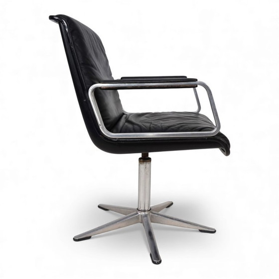 Image 1 of Sedia girevole da conferenza/pranzo Wilkhahn Delta in pelle di Delta Group, 1960