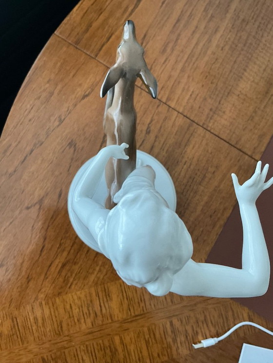 Image 1 of Mujer con corzo (ciervo) 1930 🦌 ‘ROSENTHAL’