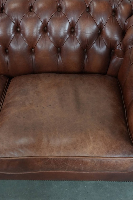 Image 1 of Sofá Chesterfield clásico de piel de vaca marrón de estilo inglés