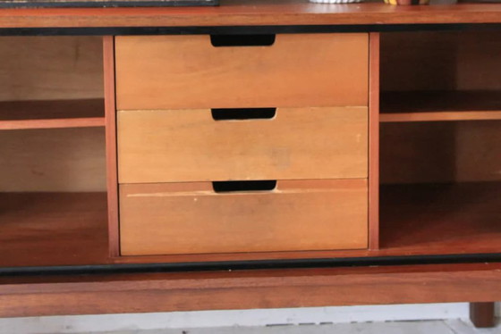 Credenza in stile danese, anni '60 – Credenze, Vintage (photo 3 of 8)