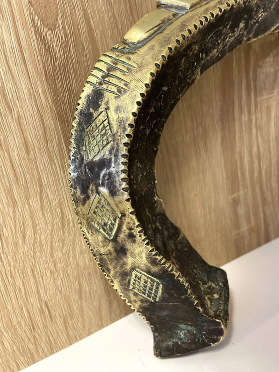 Image 1 of Arte etnica africana, Grand Torque, moneta di prestigio, regione del Congo, XIX secolo