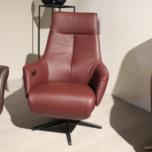 La futura poltrona reclinabile Riva 1010