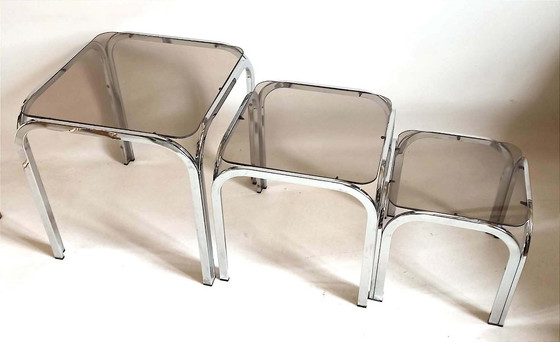 Image 1 of 3 in elkaar passende tafels, jaren 70