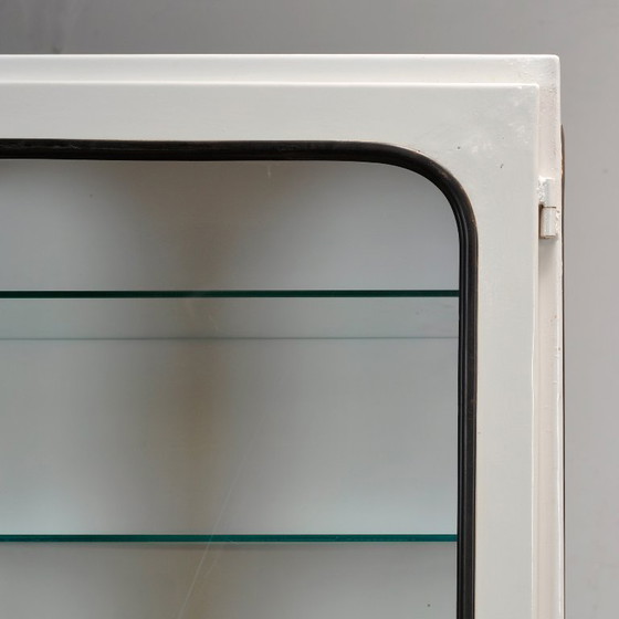 Image 1 of Armoire à pharmacie vintage, années 1970