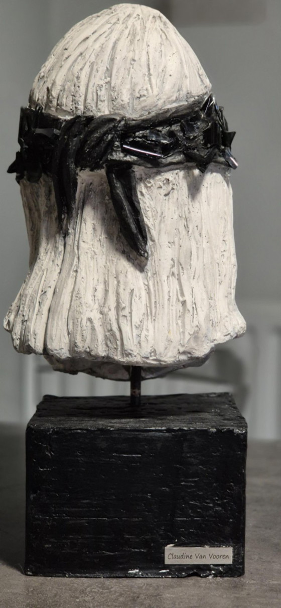 Beeldhouwwerk van gips, craquelépasta en glas – Beeldhouwkunst, Other (photo 7 of 7)