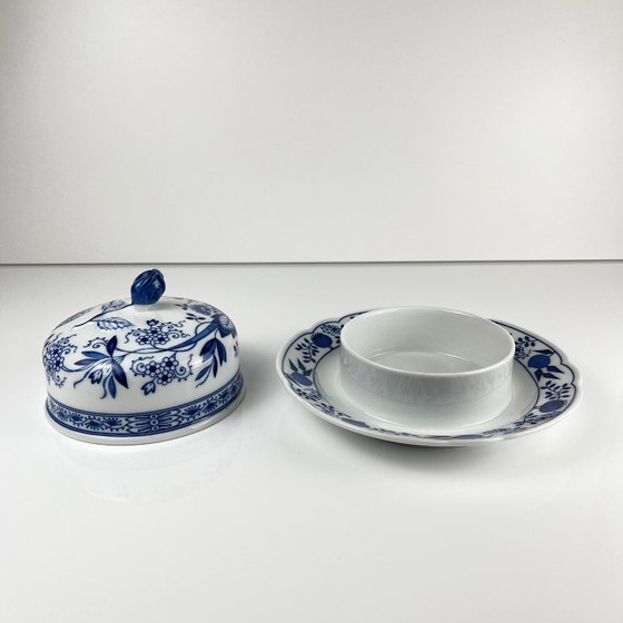Image 1 of Grote ronde botervloot Hutschenreuther blauw uien porselein Duitsland vintage zeldzaam