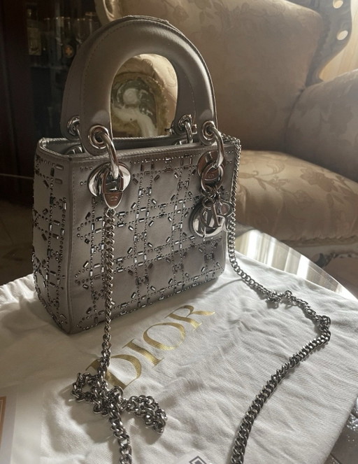 Mini Lady Dior Tas van satijn en strasskristallen met Cannage-motief