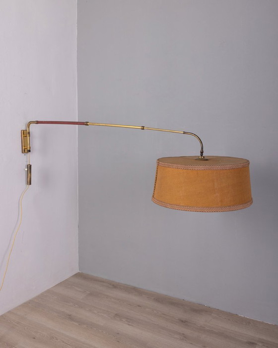 Image 1 of LAMPADA DA PARETE VINTAGE ANNI 50 REGOLABILE IN OTTONE DESIGN ITALIANO