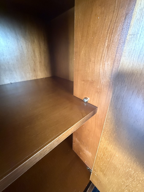 Image 1 of Elegante verfijnde Italiaanse buffetkast van uitmuntende kwaliteit