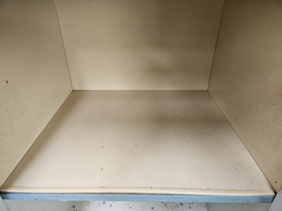 Image 1 of Formica keukenbuffet met marmereffect uit 1970