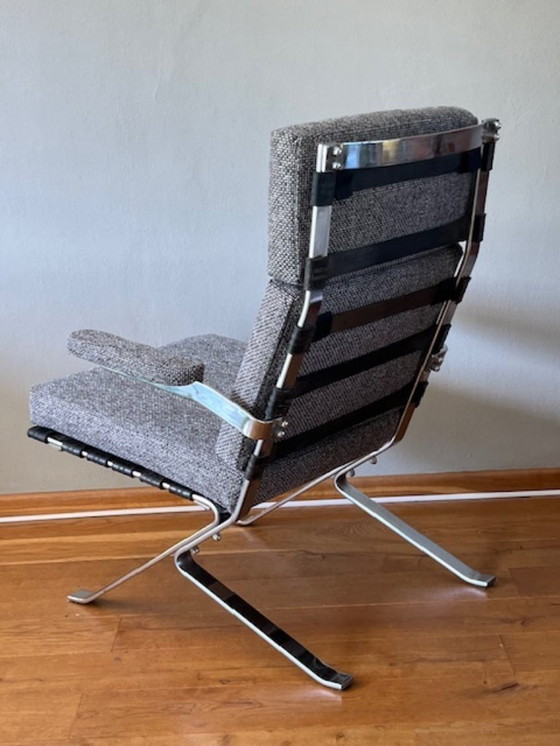 Image 1 of Olivier Mourgue armchair The Joker for Airborne