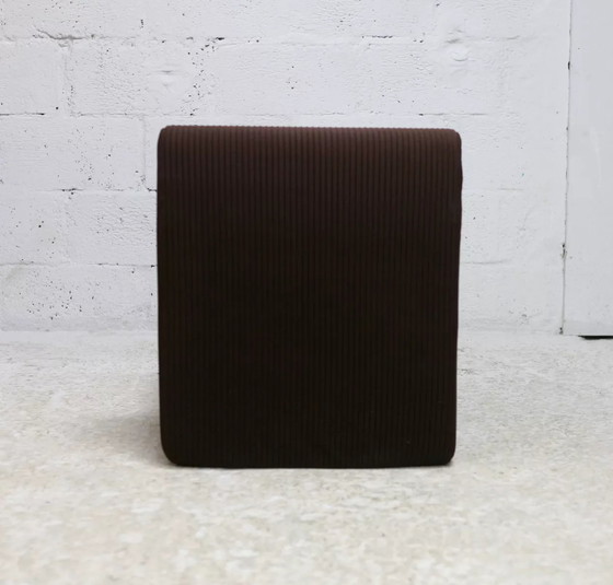 Image 1 of Chauffeuse