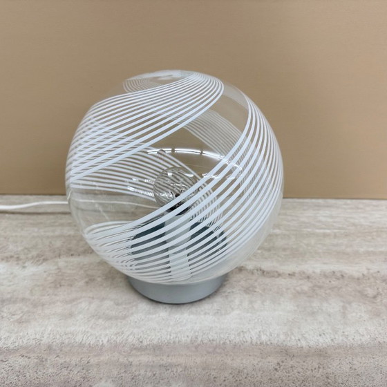 Image 1 of Lámpara de mesa de cristal con diseño en espiral de mediados de siglo, década de 1970, Italia