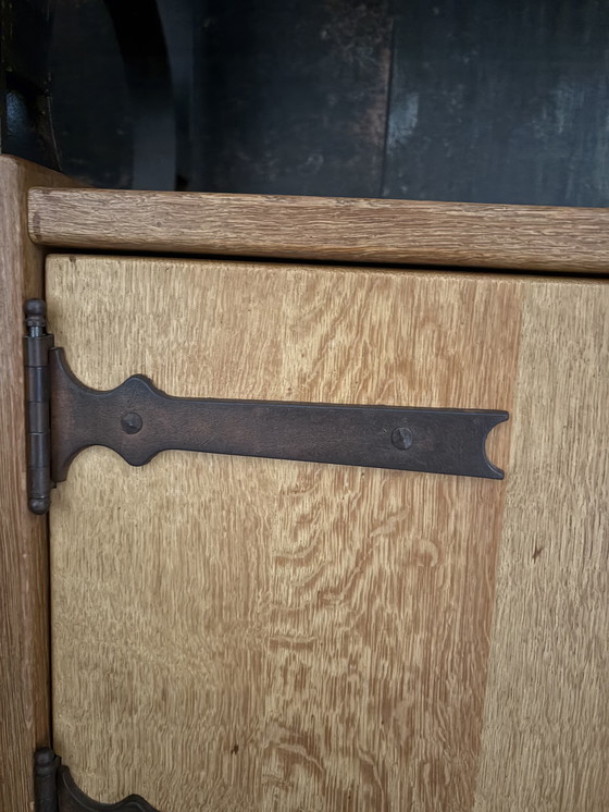 Image 1 of Divisorio/armadietto da parete brutalista di Bram Sprij