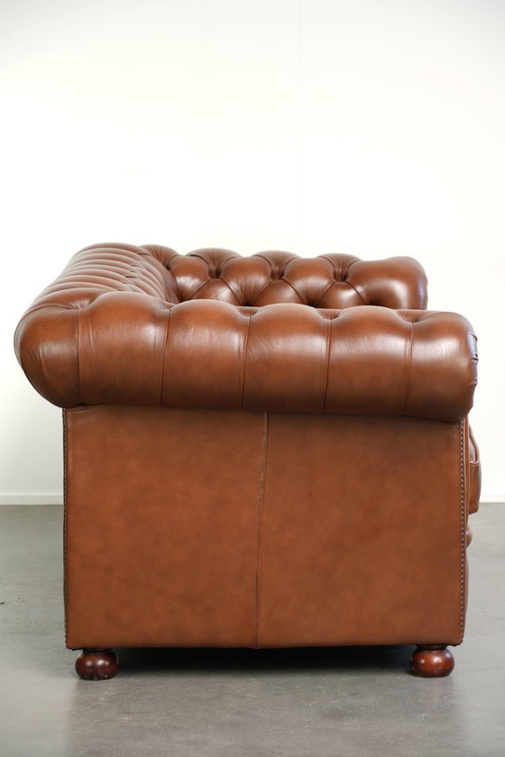 Sehr schönes geräumiges Rindsleder 2 Sitzer Sofas in einer schönen braunen Farbe und einem tollen englischen (photo 2 of 12)