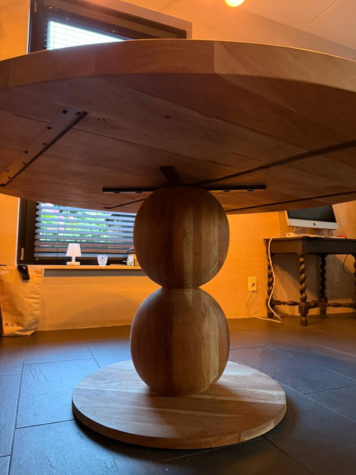 Ronde eettafel 150 cm. 