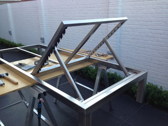 Image 1 of Chaise longue unique en acier inoxydable avec des planches composites solides