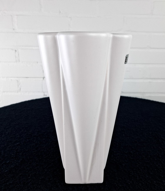Image 1 of Vintage vase Flora ceramic white Jeroen Bechtold